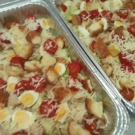 Салат «Цезарь с курицей»